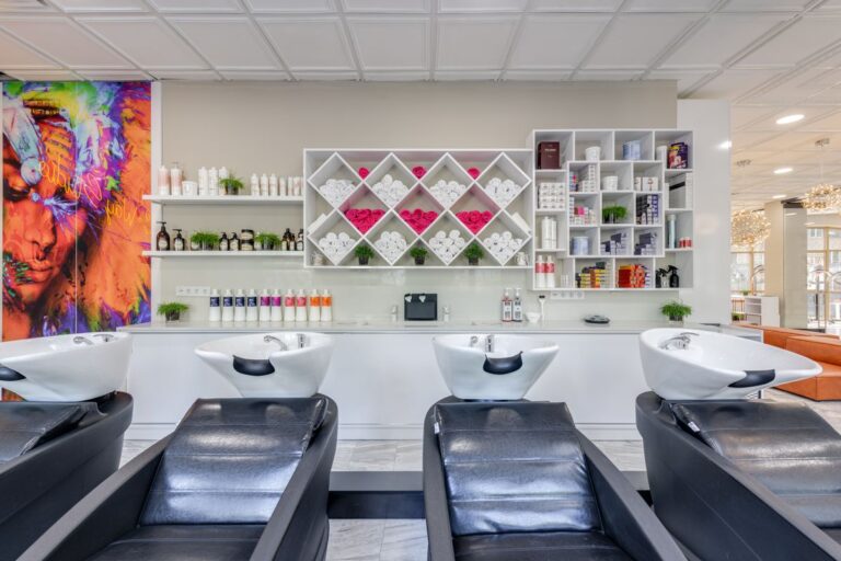 My blonding and K18 treatment were amazing
